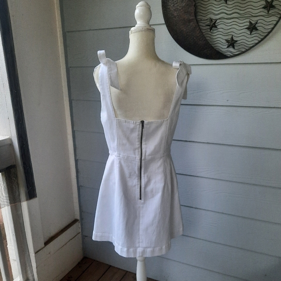 alice + olivia Maryann Tie Shoulder Mini Dress - Picture 5 of 6